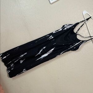 SHEIN Monochrome Backless Dress